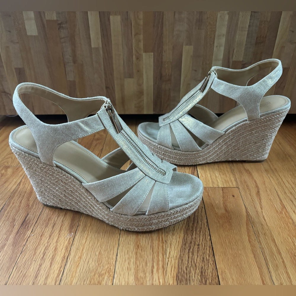 Michael Michael Kors Berkeley Gold Shimmer Linen Zip Up Wedges Size 10
